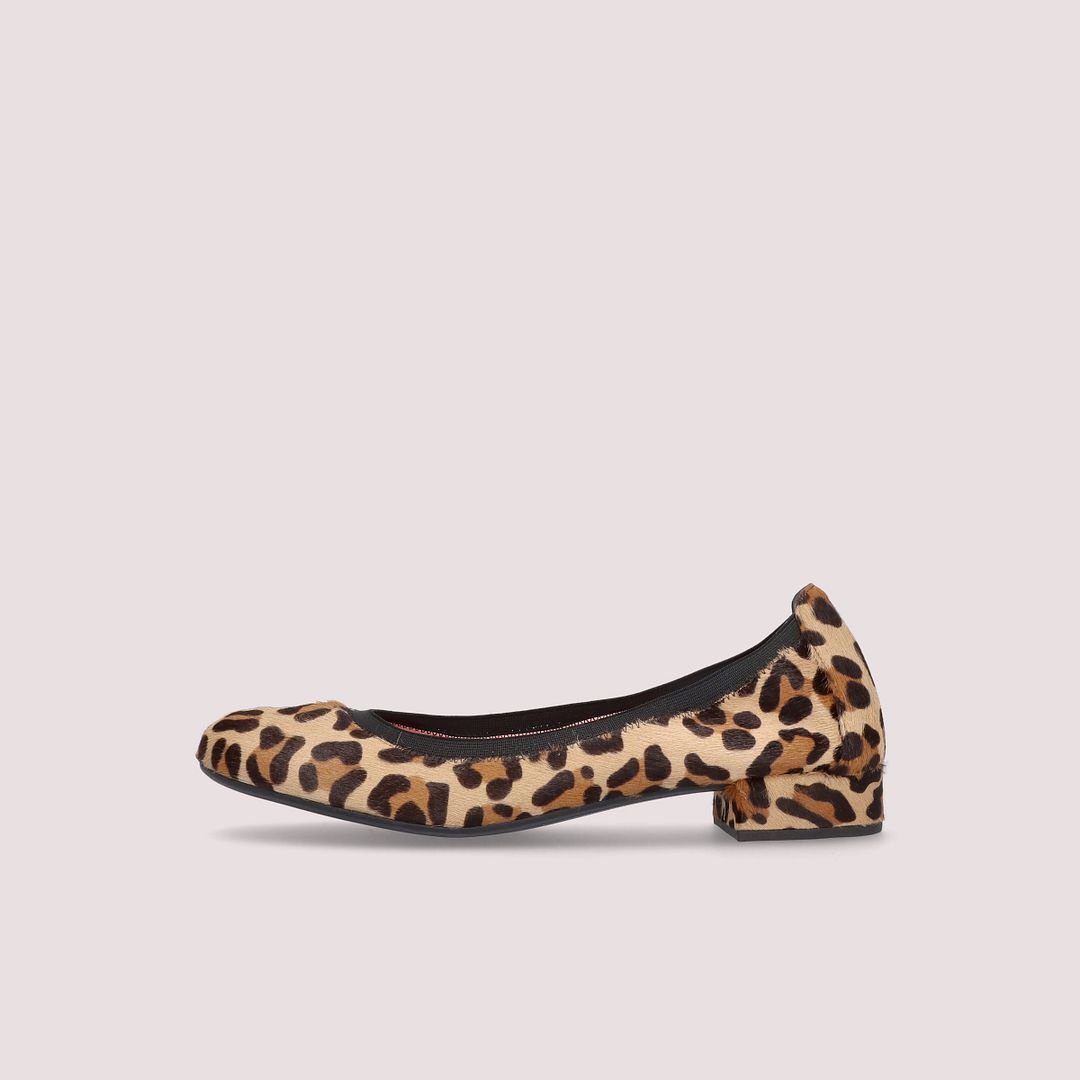 Pump leopard sale